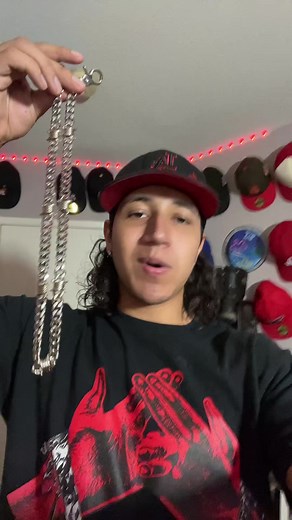 Is This The Best Wallet Chain Out Right Now? Get Your Barbed Wire Wallet Chain Before They Sell Out 🫶🏽 #fyp