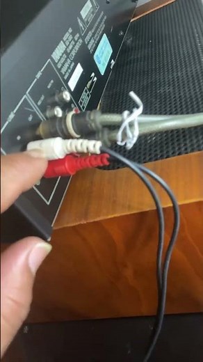 How to connect equalizer to integrated amplifier #equalizer #stereo #vintagestereo #howtoconnect
