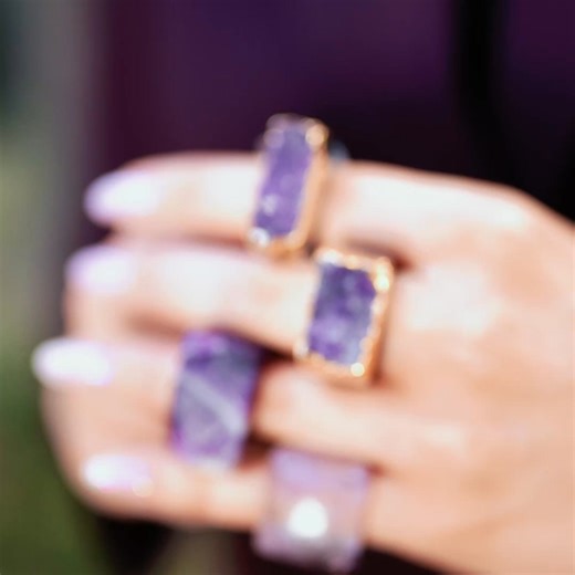 10K views | Brazi oferuje unikalną biżuterię z kamieni naturalnych Znajdziesz u nas wyjątkowe pierścionki, naszyjniki, kolczyki i bransoletki, które dodadzą blasku każdej stylizacji ✨ Odkryj nasze najnowsze propozycje i wybierz coś dla siebie! | Brazi Druse Jewelry | Facebook