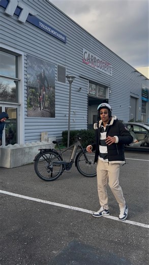 GS Toulouse Montaudran on Instagram: "🚴‍♂️⚡ Découvrez le GIANT EXPLORE E+ 3 DD 2026 ! ⚡🚴‍♀️ Le compagnon idéal pour vos trajets quotidiens comme pour vos escapades du week-end 🌍 👉 Assistance électrique puissante et naturelle 👉 Confort maximal sur tous les terrains 👉 Design robuste et polyvalent pour aventures urbaines et chemins 🚦🌿 ￼ Mais ce n’est pas tout… 📲✨ 🔎 Sécurité & tranquillité d’esprit avec la localisation intelligente ! Grâce à la compatibilité avec Apple Localiser (Find My),