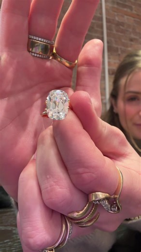 Discover Gia’s Stunning New Cuff and Lab Diamond