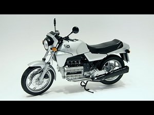 Building the 1:12 Tamiya BMW K100