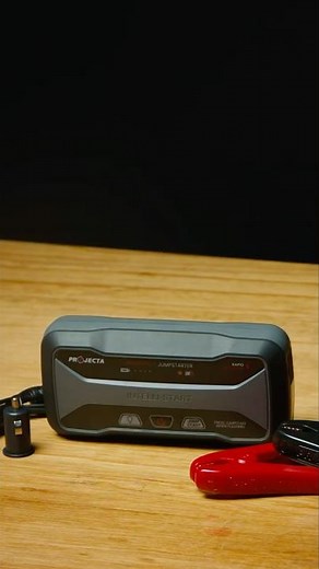 Unboxing the Projecta 900A Intelli-Start Emergency Lithium Jump Starter