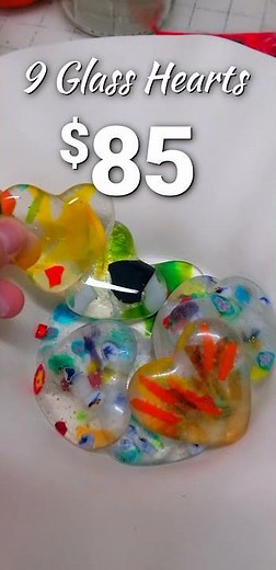 Make 9 Beautiful Glass Hearts in this Amazing Workshop
