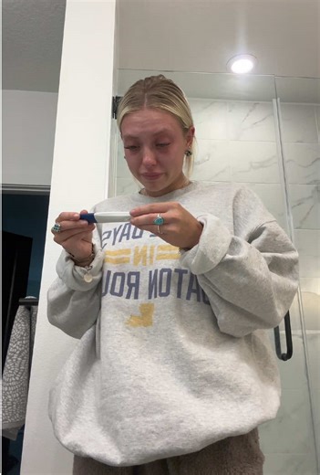 Replying to @Lillian Ratcliffe in case yall were curious I was literally gonna throw up!