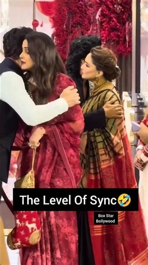 When two couples are totally in sync🙌🏻#geneliadeshmukh #riteishdeshmukh #madhuridixitnene #bollywood