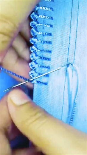 #loopstitch #embroiderydesigns #crochet #beginnersstitch #handmadeembroidery #tutorial #diynstitch