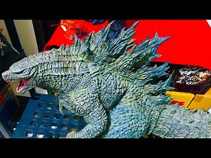 X Plus Gigantic Series Godzilla 2019 Review- Godzilla King Of The Monsters.