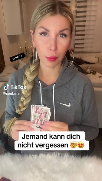 Jemand kann dich nicht vergessen 🤯😍! kollektive Legung SPIRITUAL MENTOR | MEDIUM | CARD READER ✨Tägliche Impulse für dich ✨ Persönliches Reading-Energiearbeit-Kurse 👉🏻über Link in der Bio‼️ #kartenlegen #tarot#seelenpartner#dualseele#herzensmensch