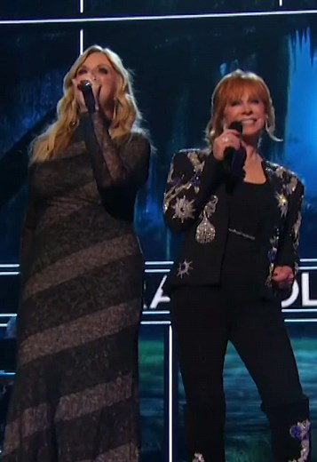 Reba McEntire and Trisha Yearwood Sing Iconic Duet