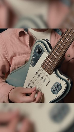 Short vs Long Scale Basses: Pros, Cons, & Recommendations