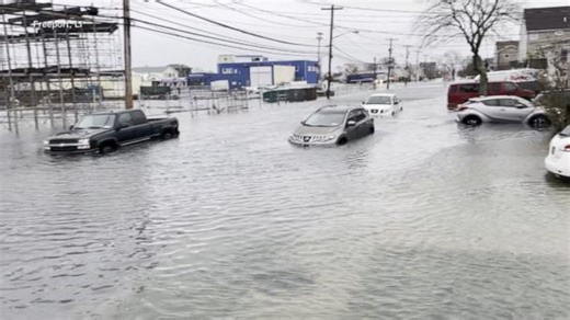 ABC News Live: Winter storm puts holiday travel plans on ice