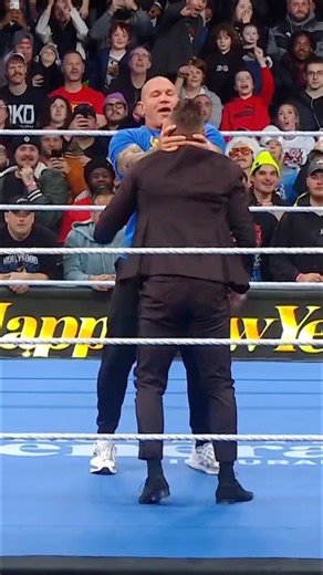 One more RKO for good measure 😤 #SmackDown | WWE