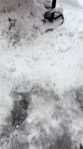 Creating a Fun Christmas Snowman Meme