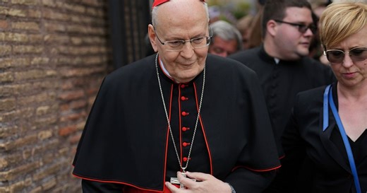 Cardinal Erdő leads mass before Papal Conclave" | Africanews