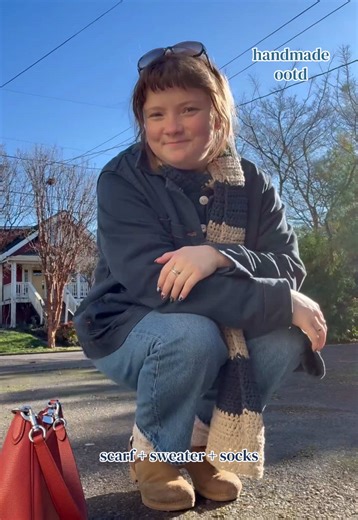Wearing my favorite scarf, sweater, and socks today! You can definitely tell I have a favorite color… Really weird Portland weather recently but it’s just cold enough to wear all of these layers. #knitting #ootd #olgajacket #crochet #winter @PetiteKnit