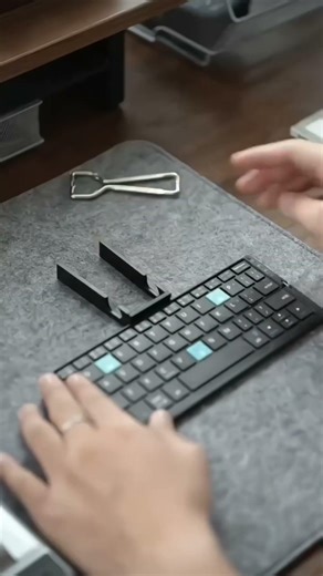 Mini Foldable Keyboard 😳 Turn Your Phone Into Laptop! 💻🔥