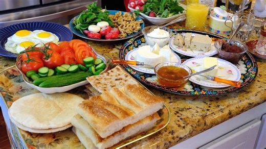 Typical Persian breakfast | Traditional Iranian morning dishes