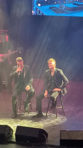 Brian McFadden and Boyzlife Live at Liverpool Philharmonic Hall