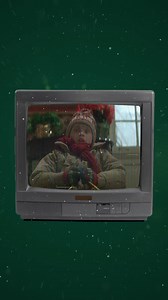 Backyard Cinema presents Elf, Love Actually, The Holiday and more! Watch your festive favourites like never before 🎬 Step into London’s most magical cinema with a host of Christmas surprises. ❄️ | Backyard Cinema