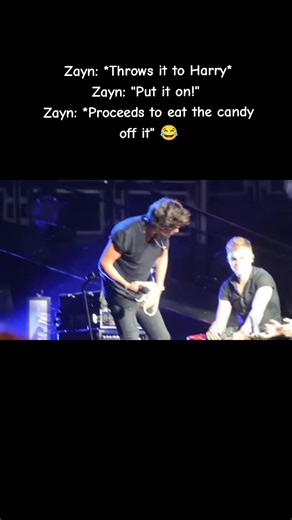 Zarry Heartwarming Moments: Zayn Malik and Harry Styles