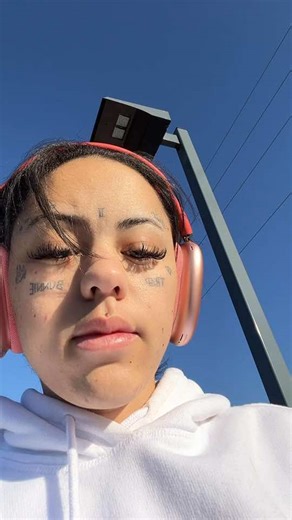 trap 💋 (@trapbunniebubbless)’s videos with original sound - ym1oo1