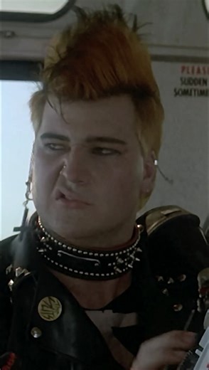 Peak Paramount on Instagram: "The best use of the Vulcan nerve pinch ever. 🏔🎞️: Star Trek IV: The Voyage Home on Paramount+"