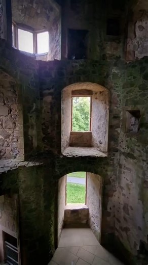 There's this incredible castle in Aberdeenshire that I've always loved visiting it's called Huntly c