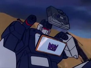 How ‘Bumblebee’ Trailer Demonstrates Best of Both Worlds