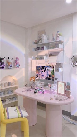 the divoom times frame is finally on my desk!