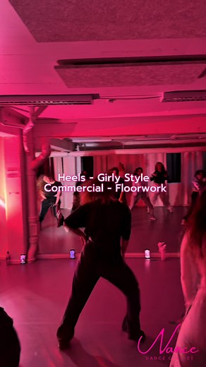 The summer sign-up is OPEN 😍🔥 Let’s keep the spice and confidence boost going also during summer 😎 I’m already too excited to make this summer even hotter with our sassyness 😍🔥 Classes are both for beginners and improvers, and the summer season runs from week 28 to 35, 2025. And of course you are more than welcome to bring your friends — they deserve to be just as spicy as you 😍💃 🌸 Mondays 17:00–18:00 Floorwork with Heels (beginners – heels optional) 18:00–19:00 Heels (improvers) 19:10–2