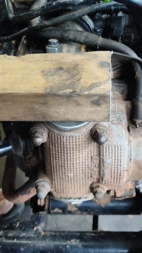 1.1M views · 9K reactions | #งานยายยนต์ #เทคนิคในการซ่อม #รถจักรยานยนต์วิธีซ่อมรถมอเตอร์ไซค์ | ร้าน ชำนาญเจริญยนต์ | Facebook