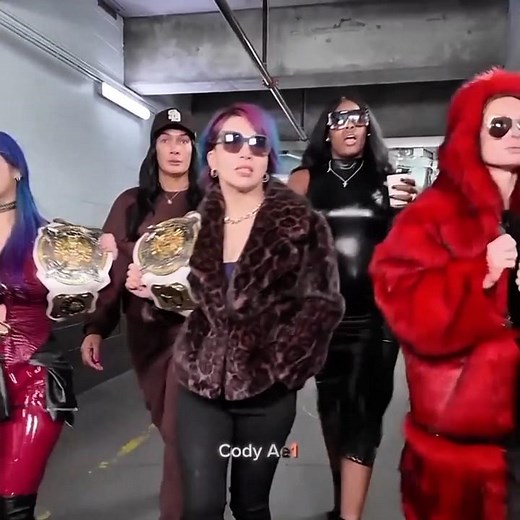 Becky Lynch team and Alexa Bliss team, 🤯🥶🤢 shorts edits WWE #iyosky #rhearipley #beckylunch#wwe