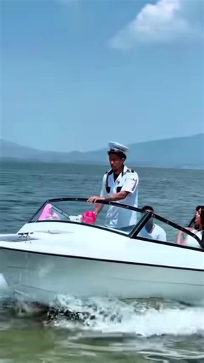 #creatorsearchinsights #adonay @Adonay @adonay