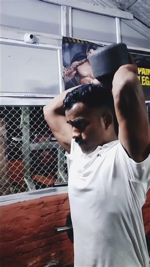 ENCREACE YOUR TRISHEP TRY DES TWO EXCIRCIS 🏋🚴💪