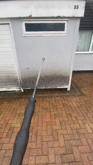 The smartest people I know aren't building AI businesses.They're building boring home service businesses (& using AI to automate them).If you want to get rich in 2026...Here are the 8 best options:1) Power Washing