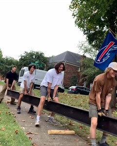 The little waddle is as hilarious as it is effective 😂👏 | UNILAD Tech