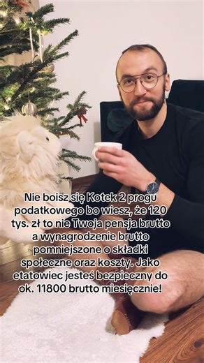 Krzysztof Świętek on Instagram: "#próg #drugi #kotek #2 #brutto"