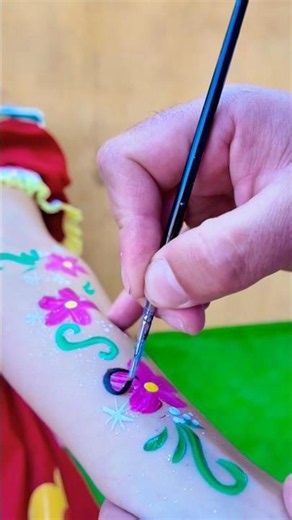 Face painting and body paint #forkids #kidsvideos #fun #entertainment #singandplay