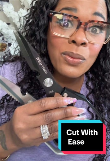 Heavy-duty kitchen shears designed for sharp, precise cutting and effortless meal prep@Huusk#KitchenTools#HomeChefLife#CookingEssentials#MealPrep#KitchenUpgrade