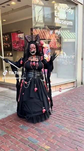 3 back to back Salem trips complete 🎃👻🧙 #kentucky #rollonbustours #traveltiktok #budgettravel