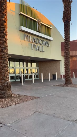 Chris D. on Instagram: "The story of the serial killer who used this Las Vegas mall as his hunting grounds. #lasvegas #vegas #truecrime #mall #history"