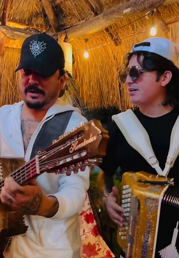 Los Dos Carnales: Música y Letras Inéditas