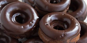 Keto Chocolate Donuts
