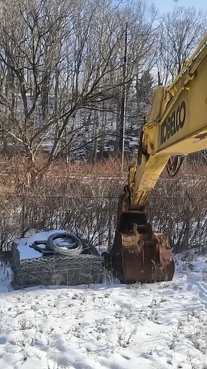 16K views · 352 reactions | Quest for the Ultimate Excavator Steal: Bargain Hunter's Dream! #excavator #mechanic #mechaniclife #heavymachinery #machinery #reels #outdoors #viralreels | Diesel Creek | Facebook