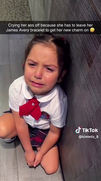 Twins' Emotional Gift: James Avery Bracelets for Birthday