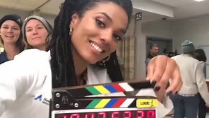 We're not an orthodontist, but there's no shortage of pearly whites on this set. 📸: Freema Agyeman | New Amsterdam