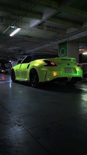 Nada llamativo este Nissan 370z convertible! 🇯🇵🔰 #nissanz #nissan370z