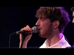 Two Feet - I Feel Like I'm Drowning [Live In The Lounge]