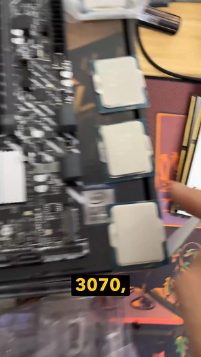 Estoy armando una computadora rápidamente para un cliente. ¡Me encanta esta memoria RAM! #computadora #reparacioncomputadoras #reparaciontecnológica #consejospc #pcgaming | Tech Español